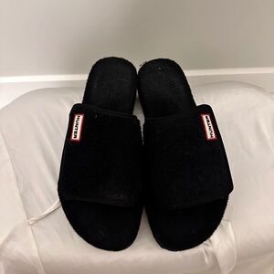 Hunter  Black Platform Slides